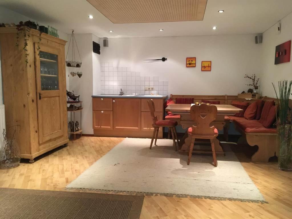 Zani Helga Bed & Breakfast Bartholomaeberg Luaran gambar